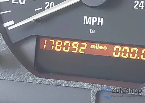 1995 BMW 318 Ti z USA, uszkodzony, nr VIN WBACG5328SAM53859